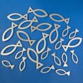 24 Holzstreuer Fische silber